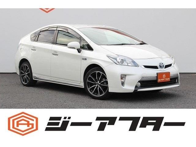 TOYOTA PRIUS PHV 2014