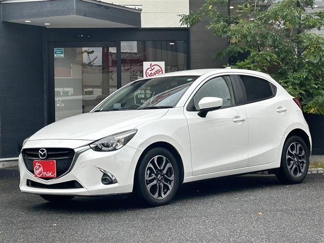 MAZDA DEMIO 2018