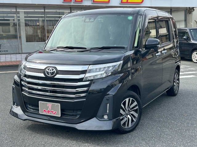 TOYOTA ROOMY 2021