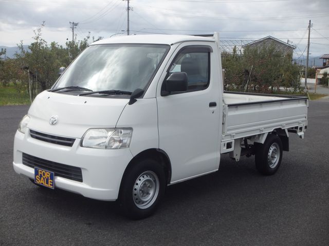 TOYOTA LITEACE truck 4WD 2017