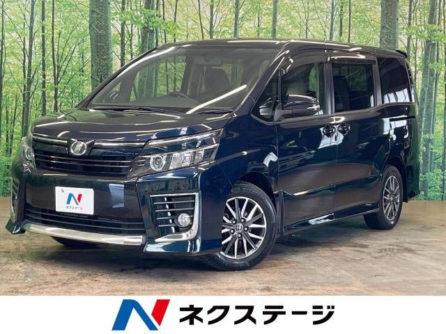 TOYOTA VOXY 2014