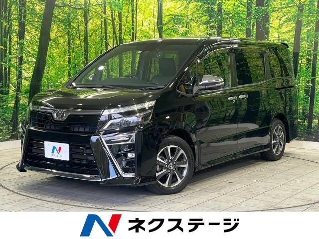 TOYOTA VOXY 2019