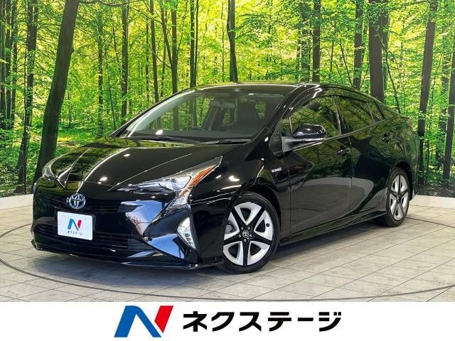 TOYOTA PRIUS 2016