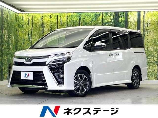 TOYOTA VOXY 2020