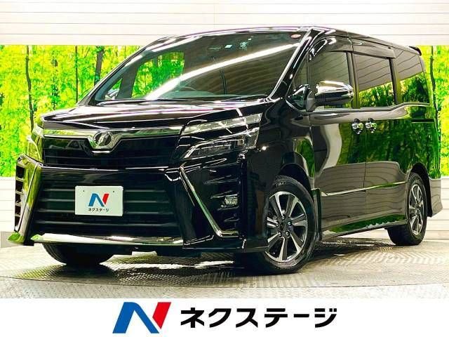 TOYOTA VOXY 2018