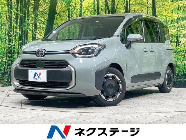 TOYOTA SIENTA HYBRID 2022