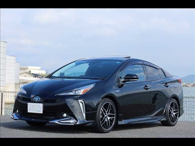 TOYOTA PRIUS 2019