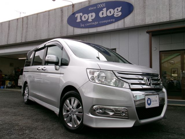 HONDA STEPWAGON SPADA 2011