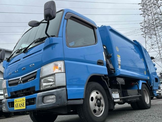 MITSUBISHI CANTER 2016