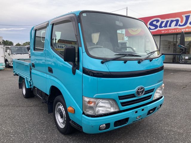 TOYOTA DYNA 2012