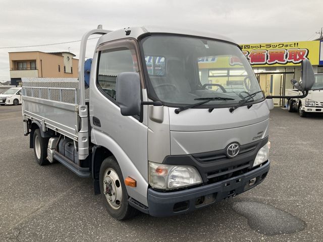 TOYOTA DYNA 2014