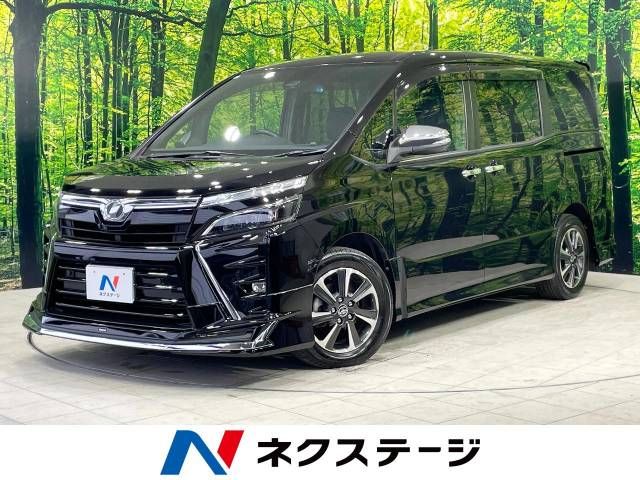 TOYOTA VOXY 2019