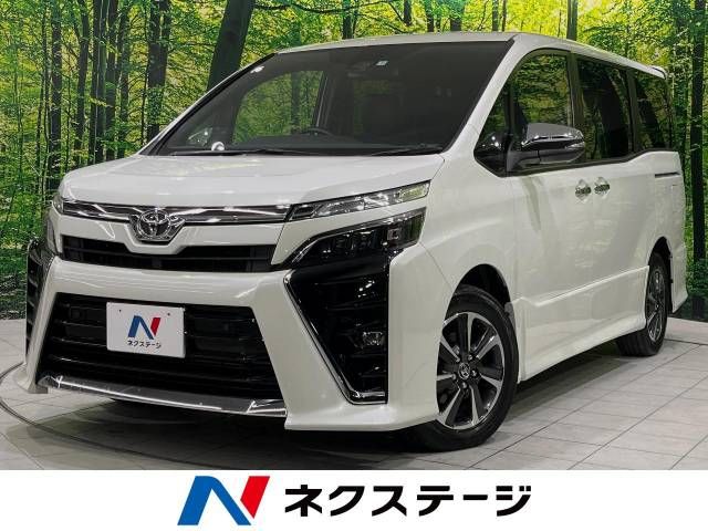 TOYOTA VOXY 2021