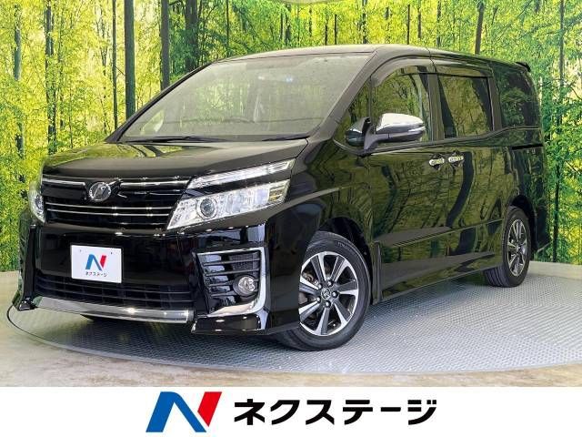 TOYOTA VOXY 2015