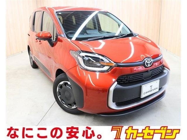 TOYOTA SIENTA 2023