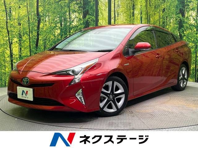 TOYOTA PRIUS 2018