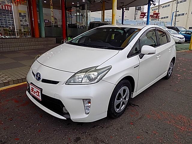 TOYOTA PRIUS 2015