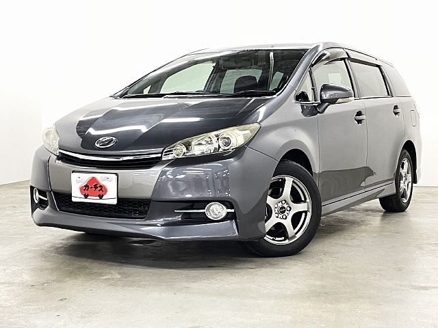 TOYOTA WISH 2012