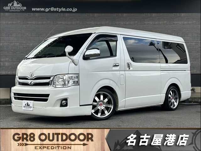 TOYOTA HIACE wagon 2011