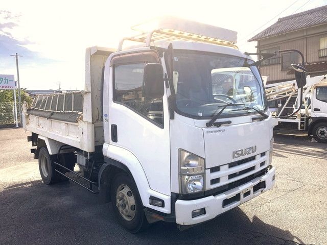 ISUZU FORWARD 2013