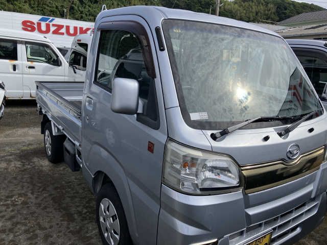 DAIHATSU HIJET truck 2015