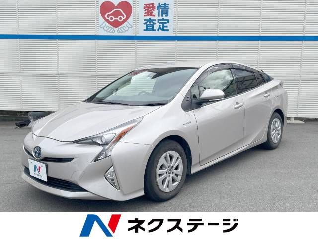 TOYOTA PRIUS 2016