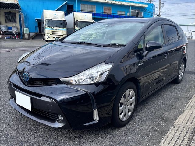 TOYOTA PRIUS ALPHA 2018