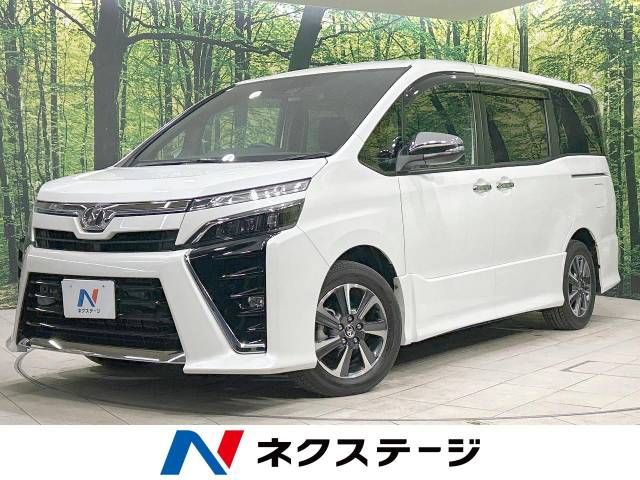 TOYOTA VOXY 2019