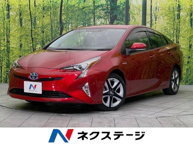 TOYOTA PRIUS 2018