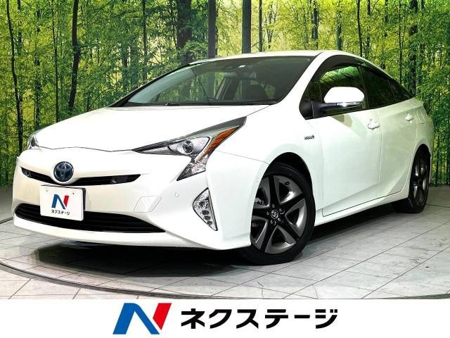 TOYOTA PRIUS 2018