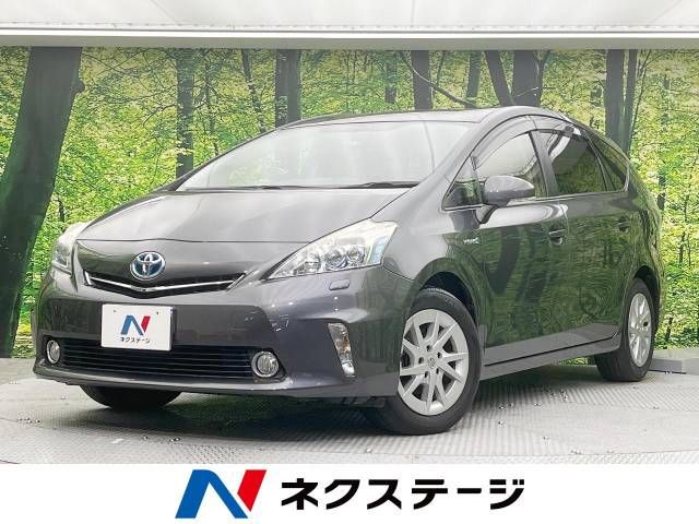 TOYOTA PRIUS ALPHA 2012