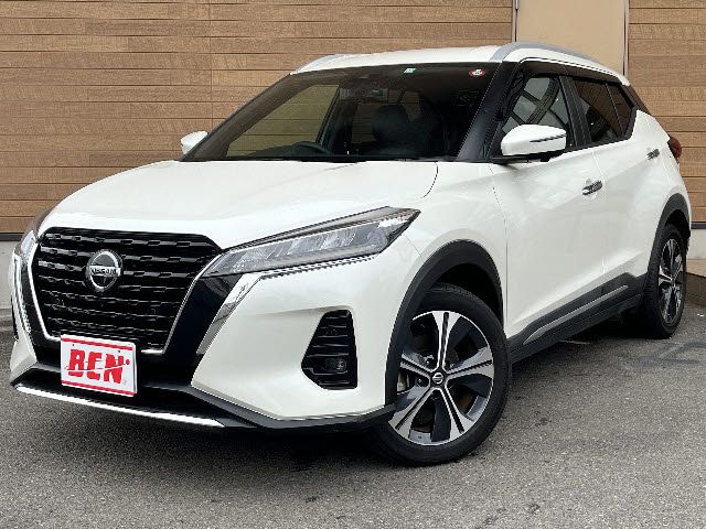 NISSAN KICKS 2021