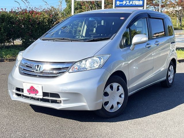 HONDA FREED 2012