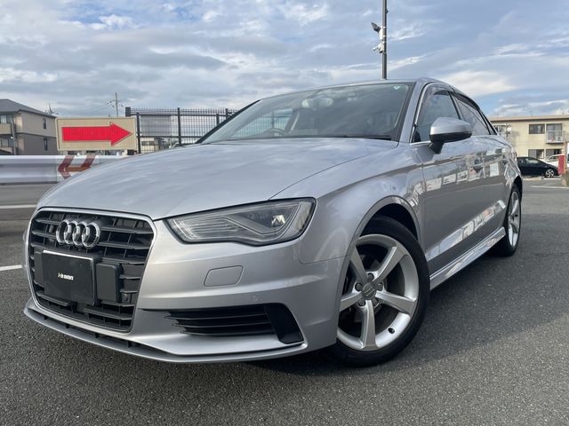 AUDI A3 Sedan 2015