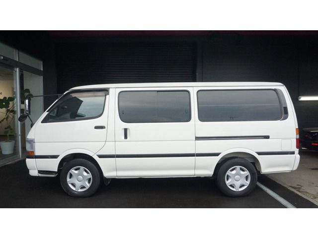 TOYOTA REGIUSACE van 1.25t 2WD 2002