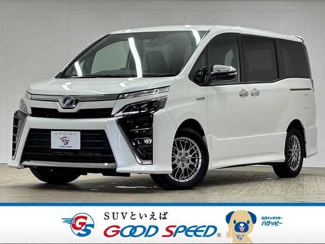 TOYOTA VOXY HYBRID 2018