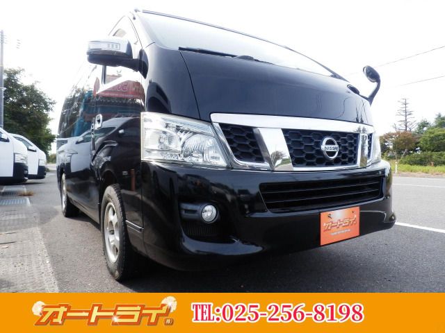 NISSAN NV350 CARAVAN 4WD 2013