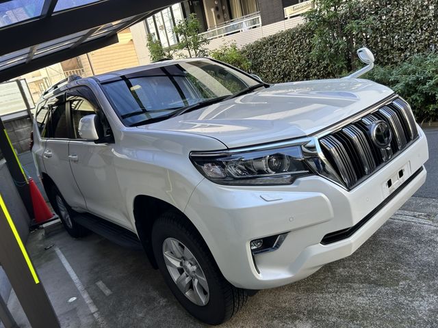 TOYOTA LANDCRUISER PRADO 2022