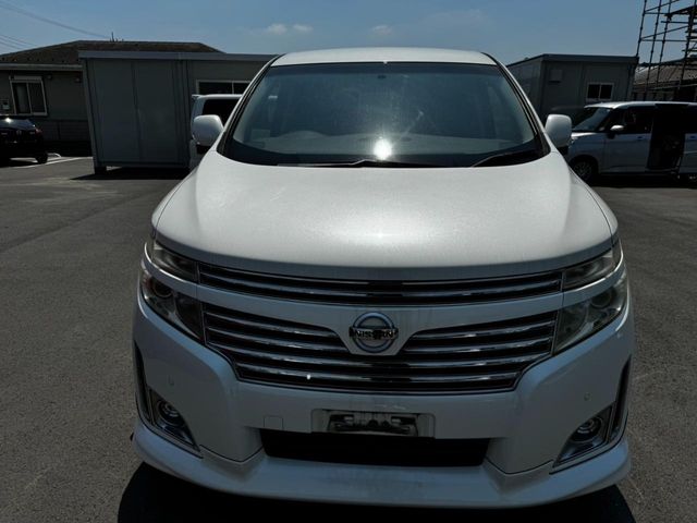 NISSAN ELGRAND 2011