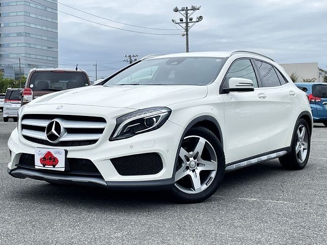 MERCEDES-BENZ GLA class 2016