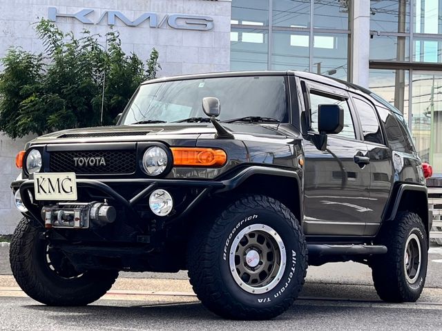 TOYOTA FJ CRUISER 4WD 2011