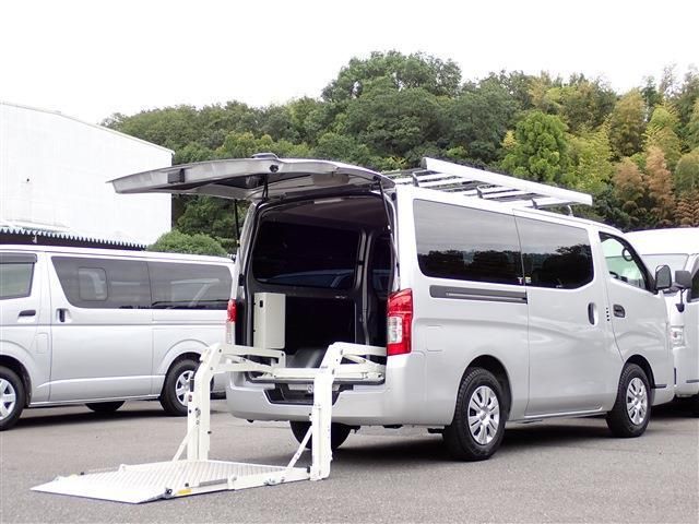 NISSAN CARAVAN van 1.2t 2WD 2022