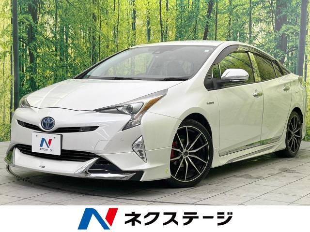 TOYOTA PRIUS 2018