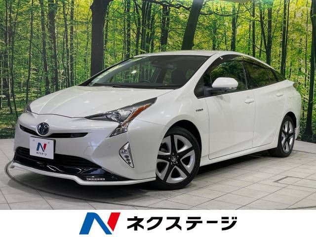 TOYOTA PRIUS 4WD 2016