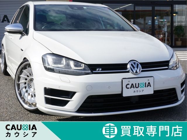 VOLKSWAGEN GOLF R 2014