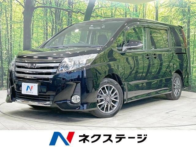 TOYOTA NOAH 2015