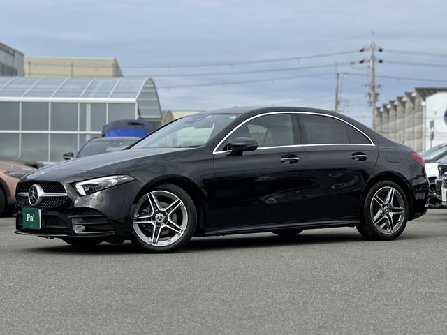 MERCEDES-BENZ A class sedan 2023