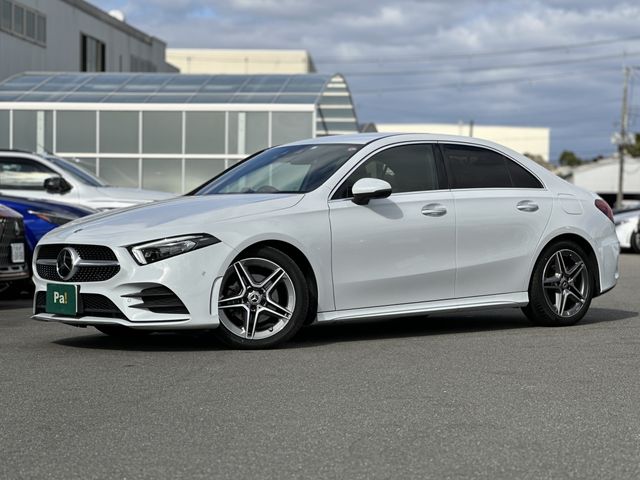 MERCEDES-BENZ A class sedan 2023