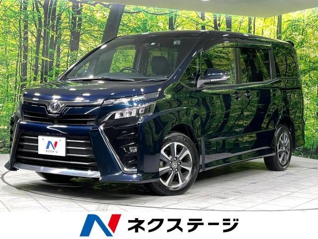 TOYOTA VOXY 4WD 2017