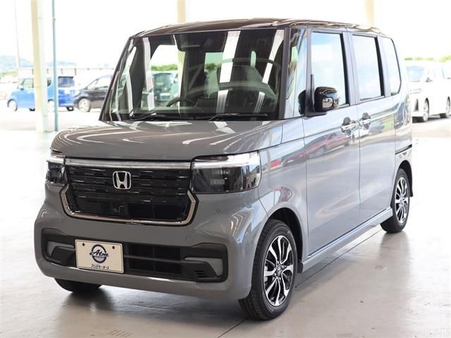 HONDA N BOX CUSTOM 2024